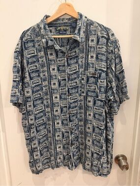 Campia Abstract Geometric Blue Button Down XXL Coastal Casual